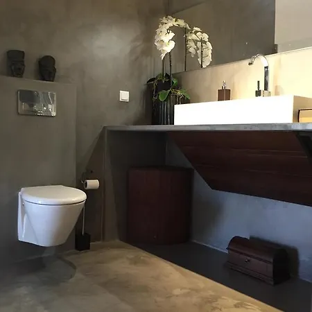 Traditional Meets Contemporary Lejlighed *